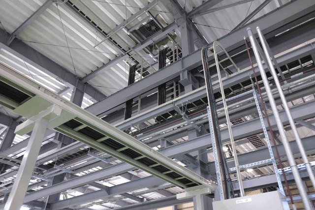 ケーブルラック工事